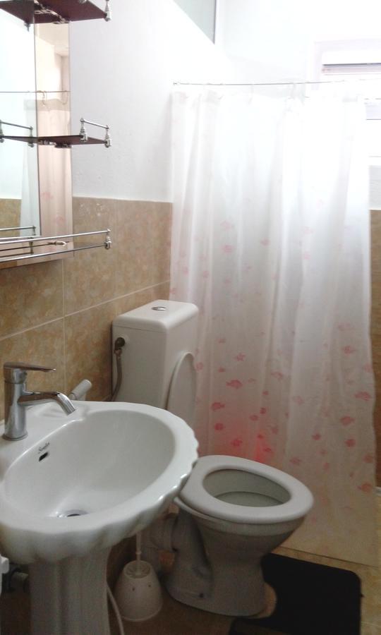 Bano Tourist Residence Grand Baie Esterno foto