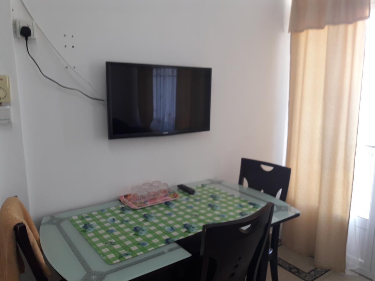 Bano Tourist Residence Grand Baie Esterno foto